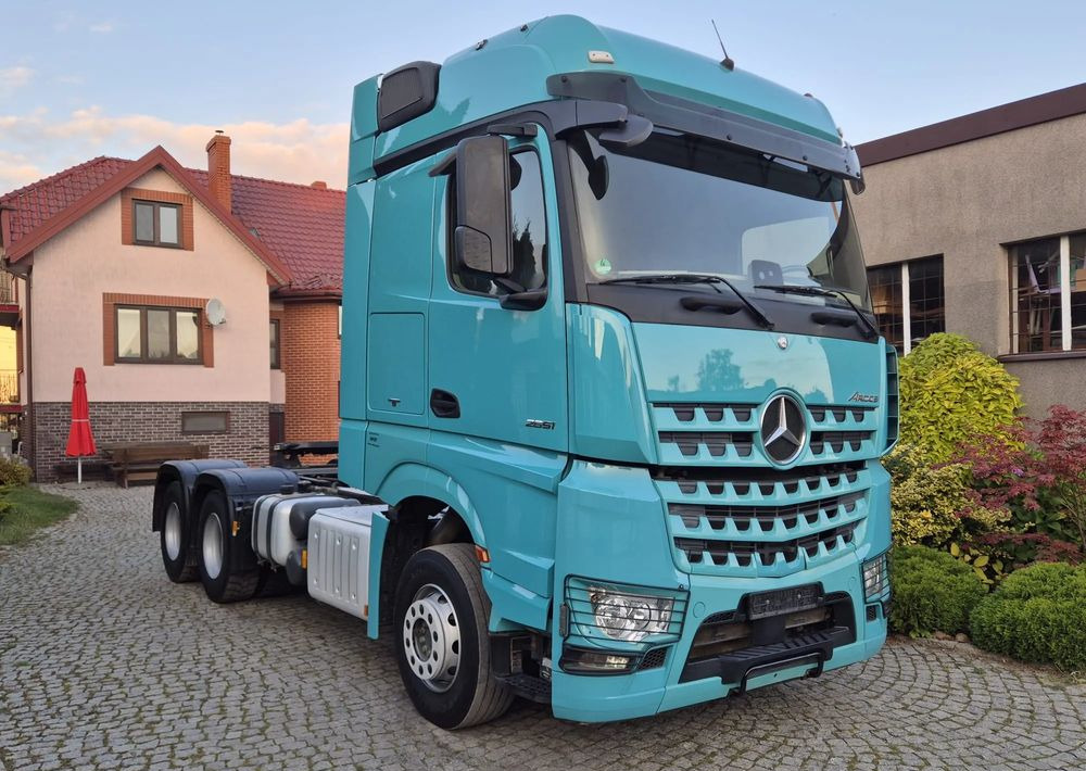 Mercedes-Benz AROCS - Trekker: afbeelding 3 Mercedes-Benz AROCS - Trekker: afbeelding 3
