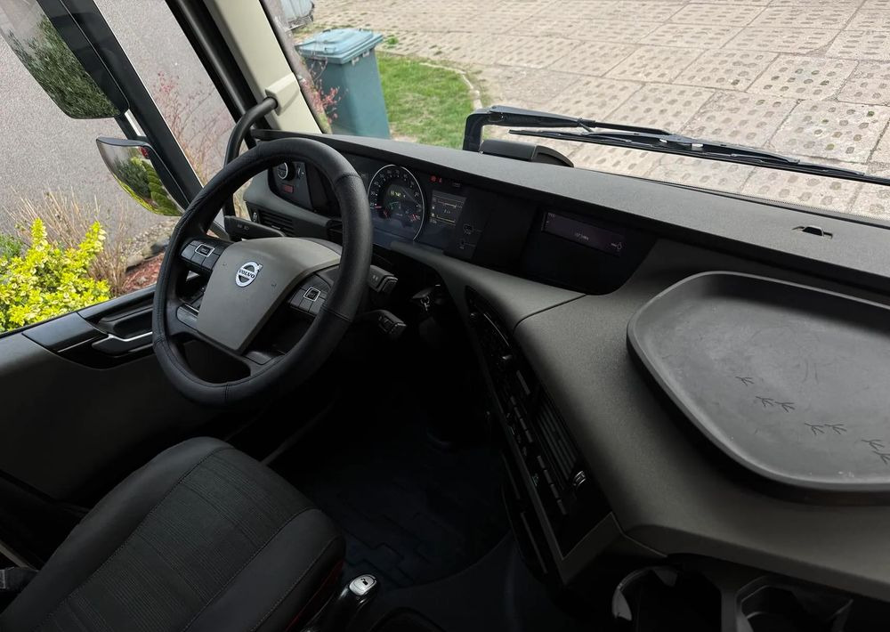 Volvo FH GLOBETROTTER - Trekker: afbeelding 4 Volvo FH GLOBETROTTER - Trekker: afbeelding 4