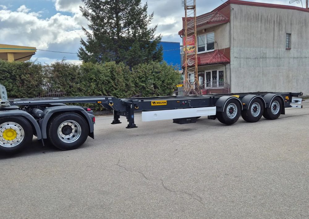 Wielton Podkontenerowa - Containertransporter/ Wissellaadbak oplegger: afbeelding 2 Wielton Podkontenerowa - Containertransporter/ Wissellaadbak oplegger: afbeelding 2