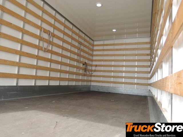Mercedes-Benz Atego 1221 L - Bakwagen: afbeelding 2 Mercedes-Benz Atego 1221 L - Bakwagen: afbeelding 2