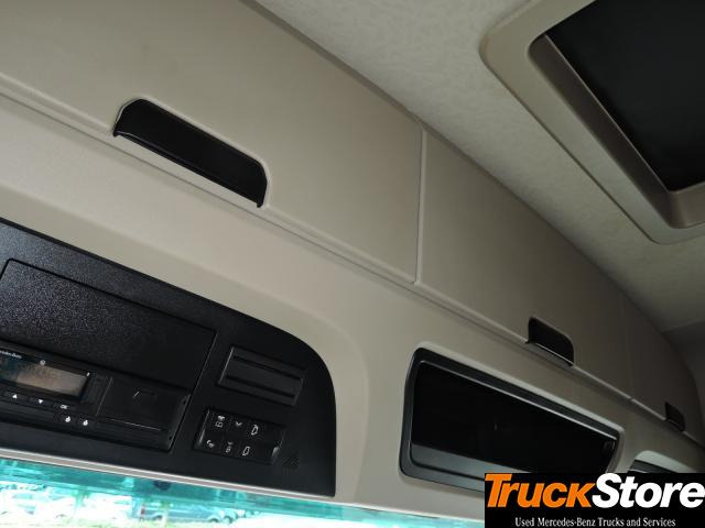 Mercedes-Benz Actros 1845 LS - Trekker: afbeelding 2 Mercedes-Benz Actros 1845 LS - Trekker: afbeelding 2