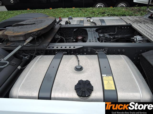 Mercedes-Benz Actros 1845 LS - Trekker: afbeelding 2 Mercedes-Benz Actros 1845 LS - Trekker: afbeelding 2