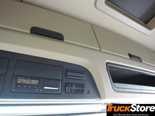 Mercedes-Benz Actros 1845 LS - Trekker: afbeelding 2 Mercedes-Benz Actros 1845 LS - Trekker: afbeelding 2