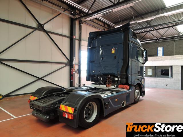Mercedes-Benz Actros 1845 LS nRL - Trekker: afbeelding 4 Mercedes-Benz Actros 1845 LS nRL - Trekker: afbeelding 4