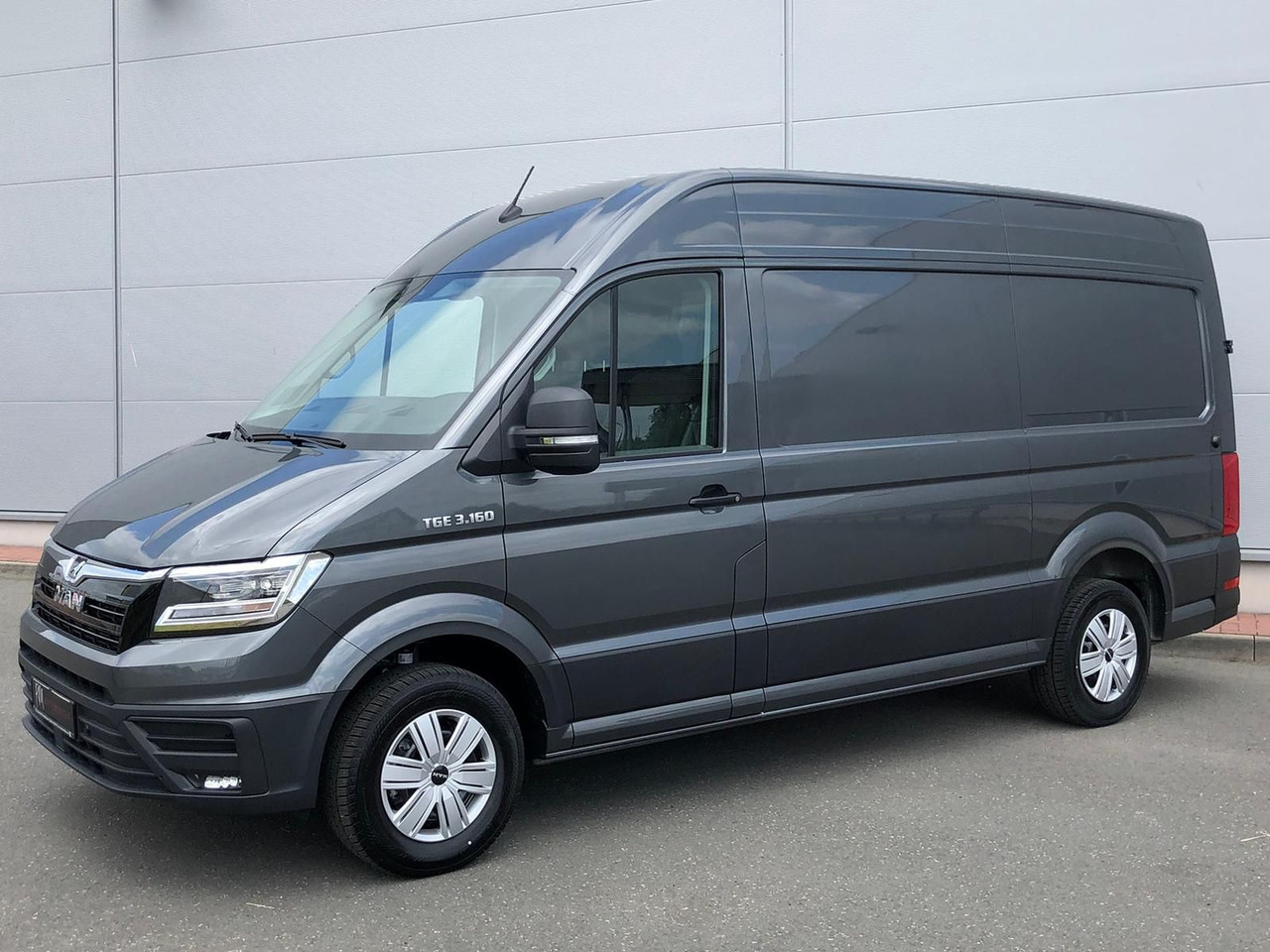 MAN TGE 3.160 L3H3 Kasten LED AHK NAVI GRA RWD SITZH - Gesloten bestelwagen: afbeelding 1 MAN TGE 3.160 L3H3 Kasten LED AHK NAVI GRA RWD SITZH - Gesloten bestelwagen: afbeelding 1