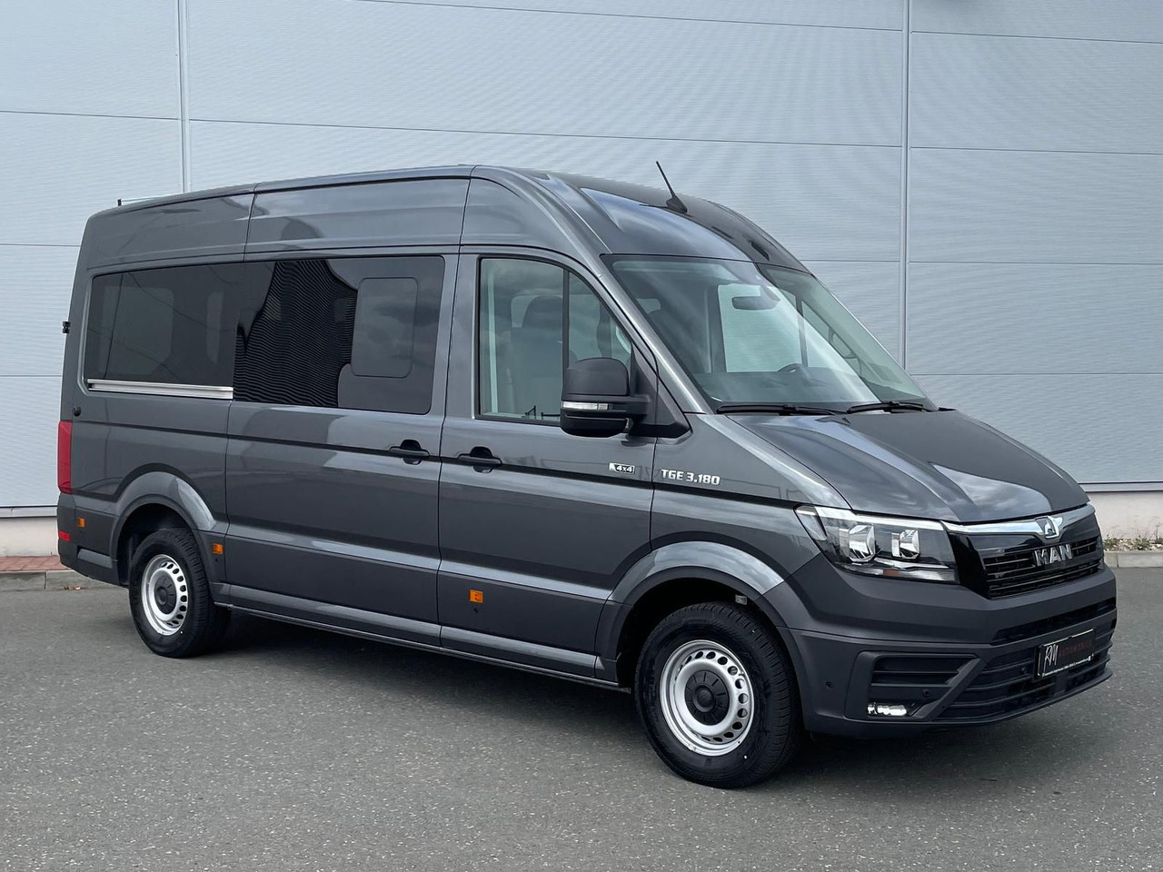 MAN TGE 3.180 Kombi L3H2 4x4 TEMPOMAT KAMERA 8-SITZE - Minibus, Personenvervoer: afbeelding 2 MAN TGE 3.180 Kombi L3H2 4x4 TEMPOMAT KAMERA 8-SITZE - Minibus, Personenvervoer: afbeelding 2
