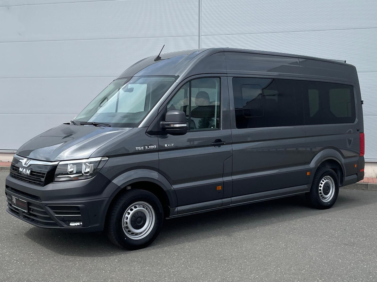 MAN TGE 3.180 Kombi L3H2 4x4 TEMPOMAT KAMERA 8-SITZE - Minibus, Personenvervoer: afbeelding 1 MAN TGE 3.180 Kombi L3H2 4x4 TEMPOMAT KAMERA 8-SITZE - Minibus, Personenvervoer: afbeelding 1