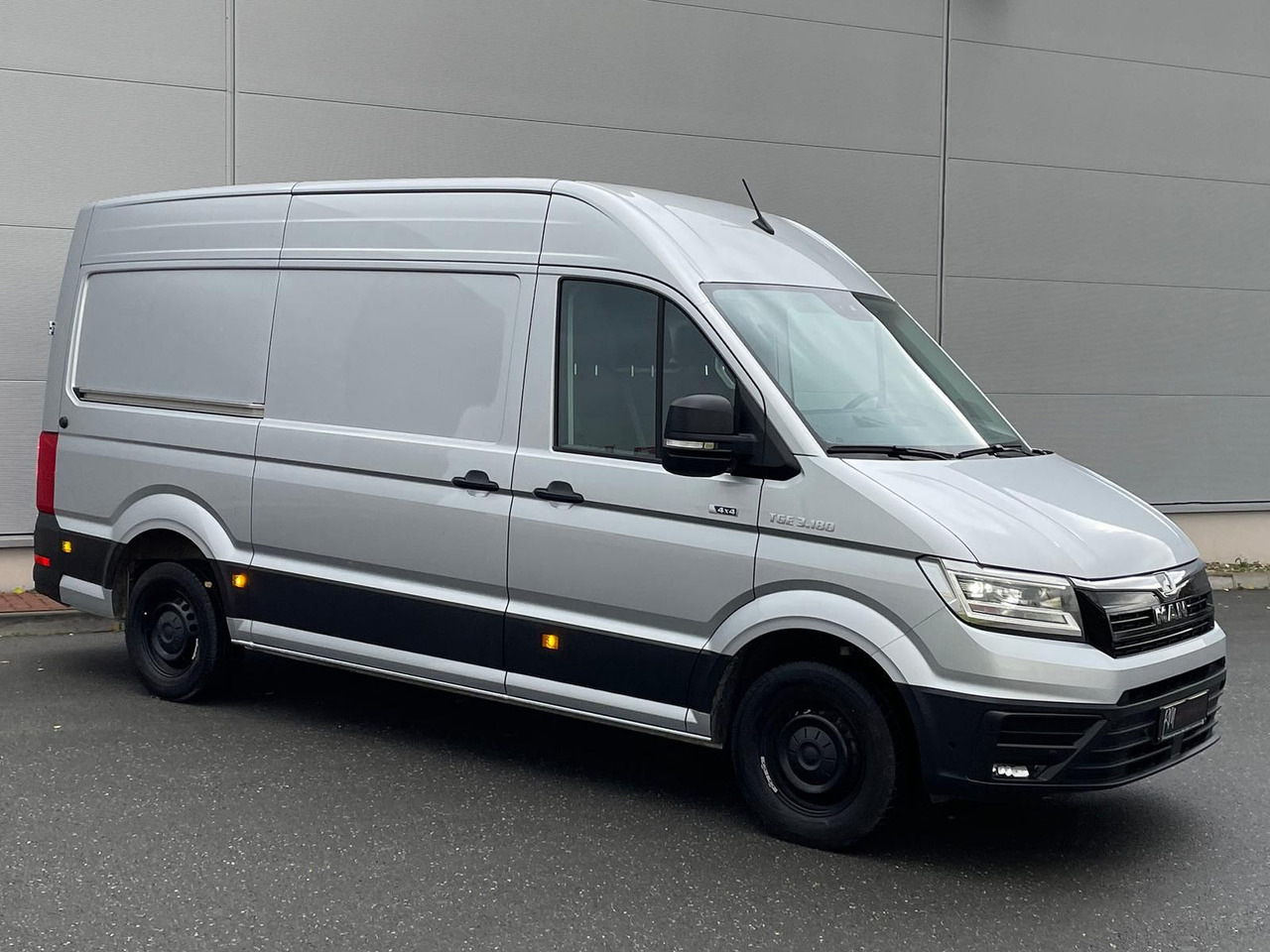 MAN TGE 3.180 L3H3 Kasten 4x4 AUTOM DIFF NAV AHK ACC - Personenwagen: afbeelding 2 MAN TGE 3.180 L3H3 Kasten 4x4 AUTOM DIFF NAV AHK ACC - Personenwagen: afbeelding 2