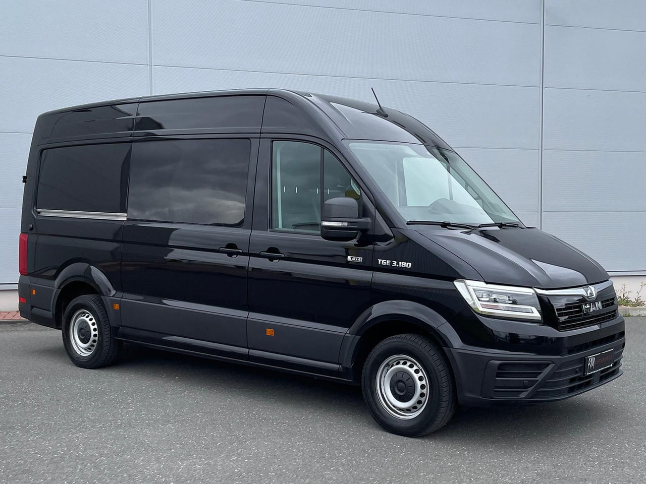 MAN TGE 3.180 L3H3 MIXTO 4x4 AUTOM DIFF AHK ACC NAV - Personenwagen: afbeelding 2 MAN TGE 3.180 L3H3 MIXTO 4x4 AUTOM DIFF AHK ACC NAV - Personenwagen: afbeelding 2