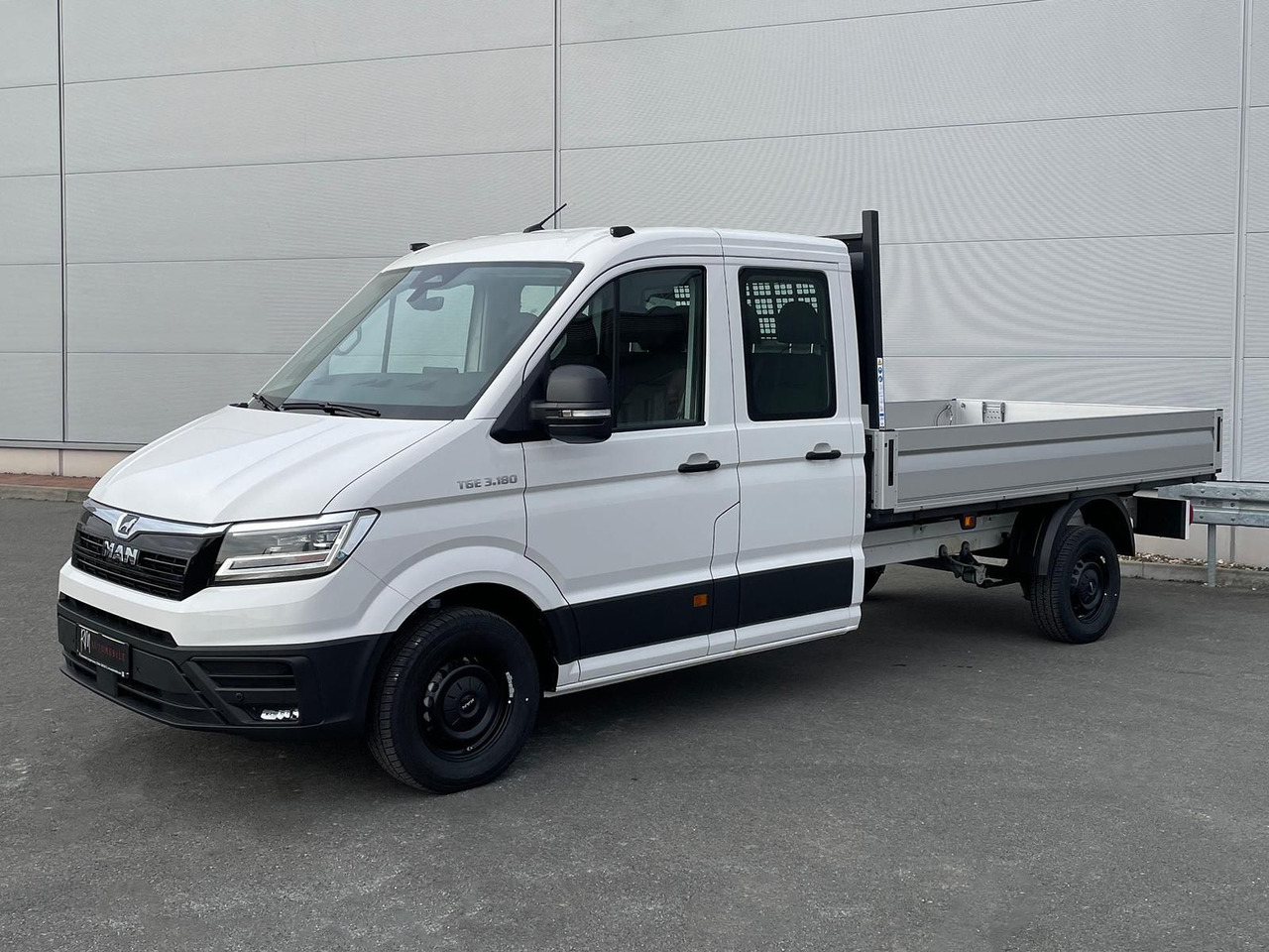 MAN TGE 3.180 Pritsche DOKA LR AHK SITZHZ STANDHZ - Personenwagen: afbeelding 1 MAN TGE 3.180 Pritsche DOKA LR AHK SITZHZ STANDHZ - Personenwagen: afbeelding 1