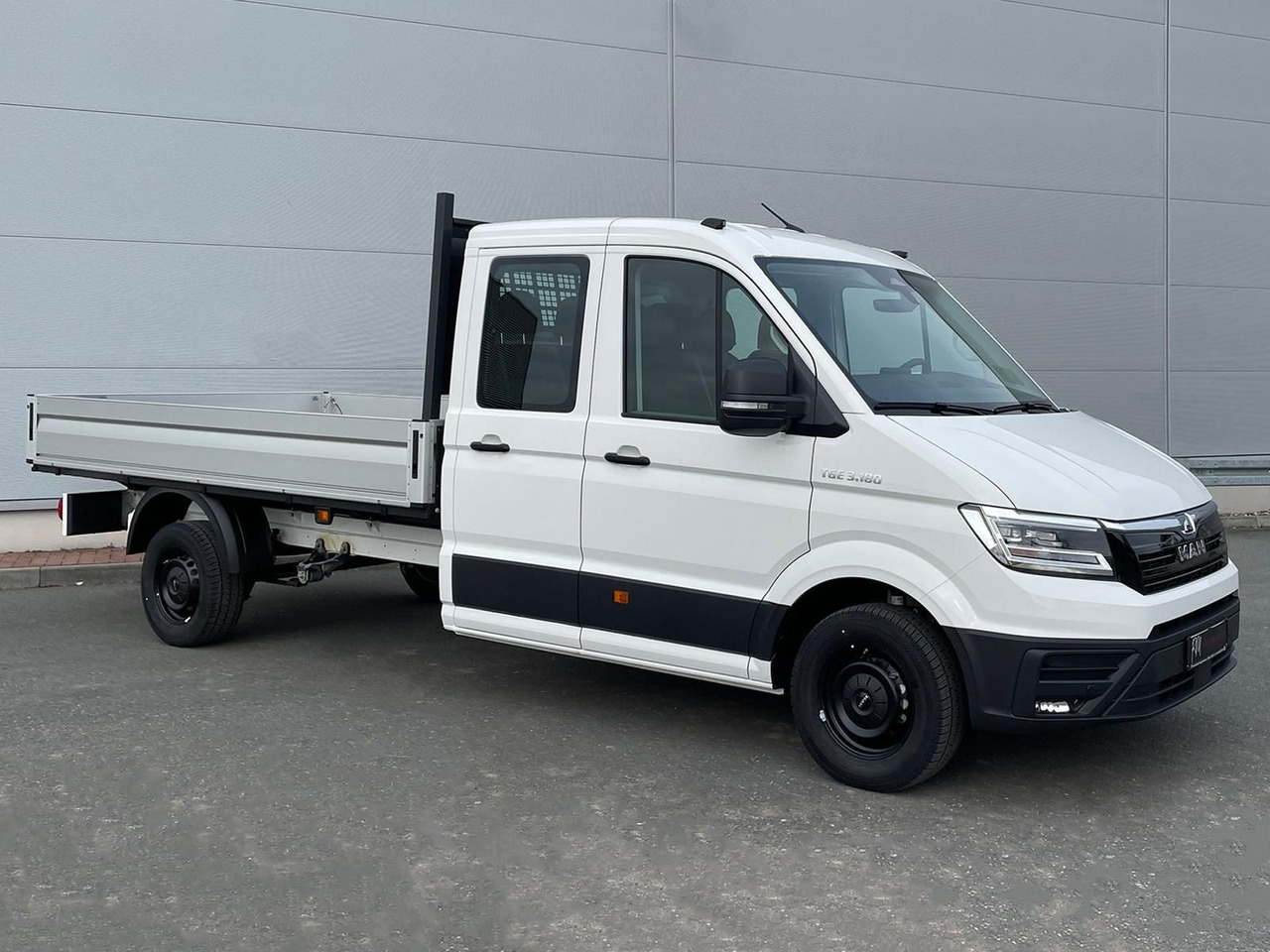 MAN TGE 3.180 Pritsche DOKA LR AHK SITZHZ STANDHZ - Personenwagen: afbeelding 2 MAN TGE 3.180 Pritsche DOKA LR AHK SITZHZ STANDHZ - Personenwagen: afbeelding 2