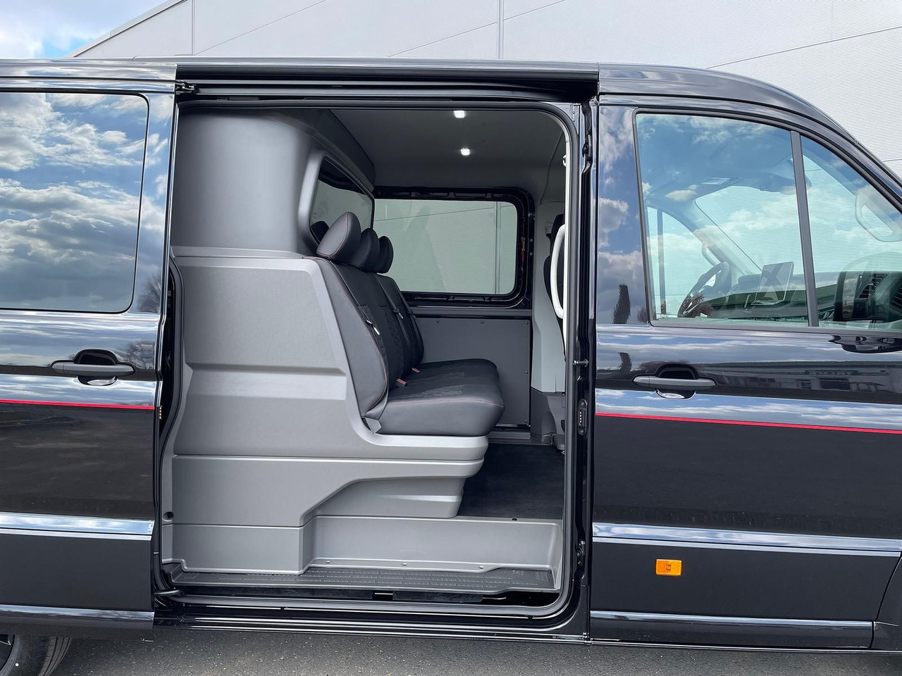 Gesloten bestelwagen, Bestelwagen met dubbele cabine MAN TGE 3.200 L3H2 MIXTO 4x4 Individual S ACC STANDH: afbeelding 10 Gesloten bestelwagen, Bestelwagen met dubbele cabine MAN TGE 3.200 L3H2 MIXTO 4x4 Individual S ACC STANDH: afbeelding 10