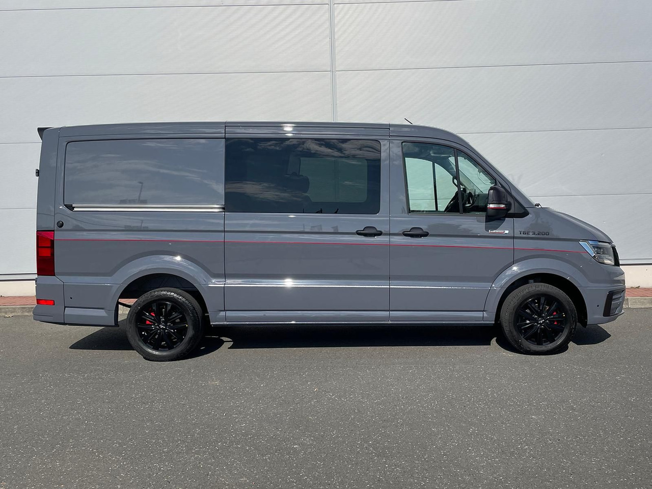 MAN TGE 3.200 L3H2 MIXTO 4x4 Individual S ACC STANDH - Personenwagen: afbeelding 5 MAN TGE 3.200 L3H2 MIXTO 4x4 Individual S ACC STANDH - Personenwagen: afbeelding 5