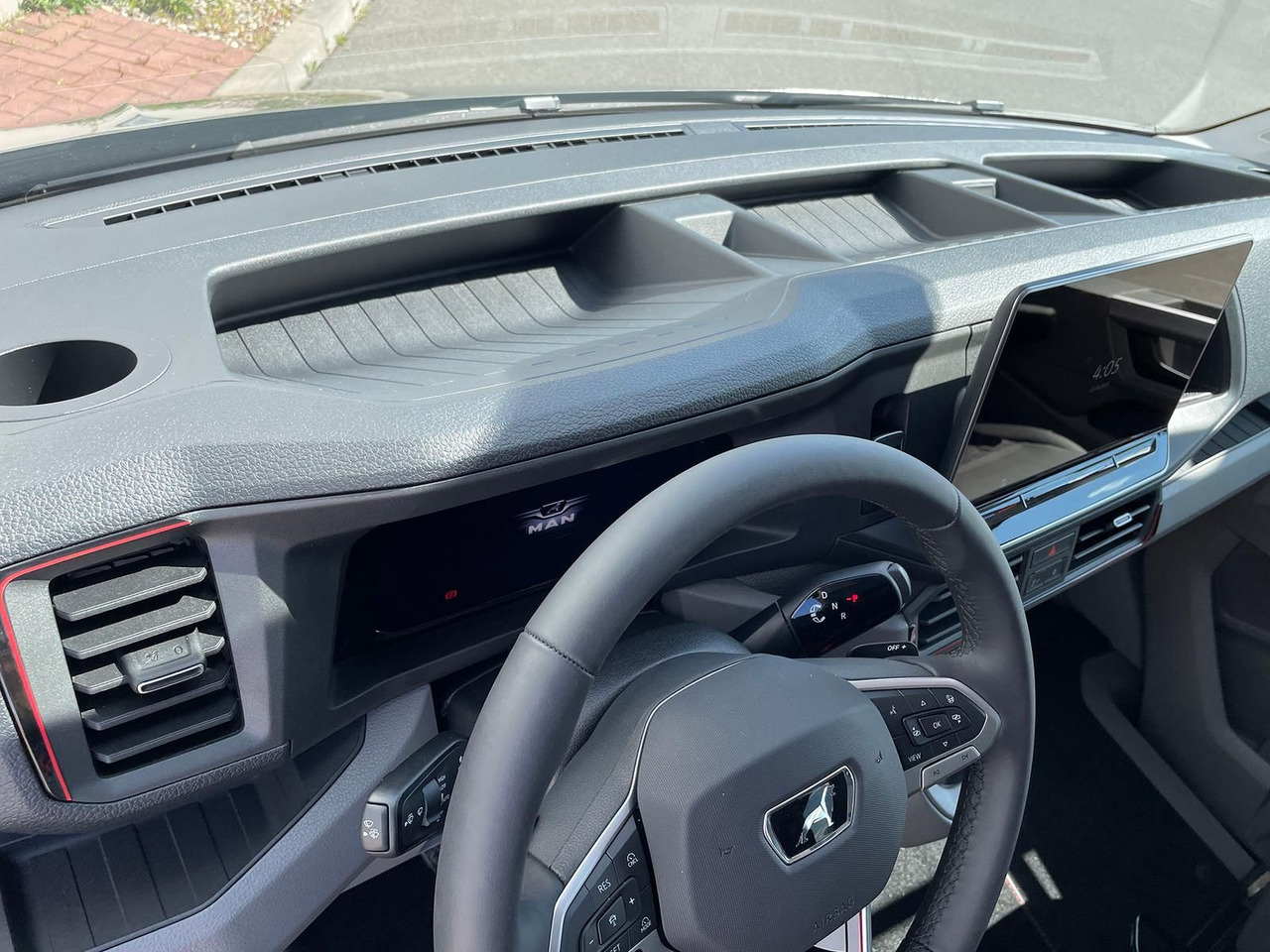 Gesloten bestelwagen, Bestelwagen met dubbele cabine MAN TGE 3.200 L3H2 MIXTO 4x4 Individual S ACC STHZ: afbeelding 28