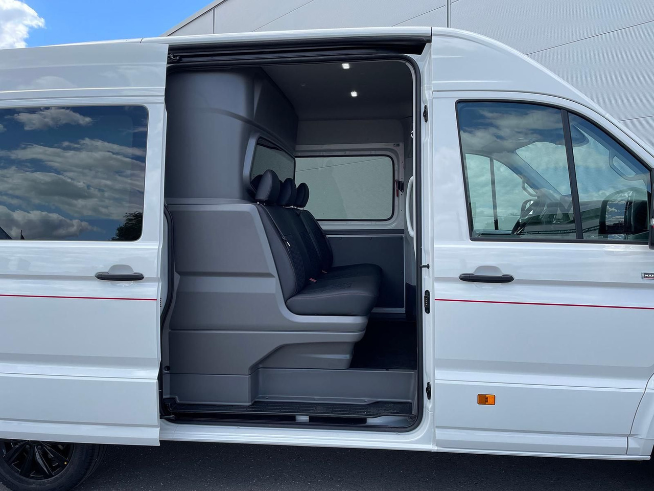 Gesloten bestelwagen, Bestelwagen met dubbele cabine MAN TGE 3.200 L3H3 MIXTO 4x4 Individual S ACC STANDH: afbeelding 10