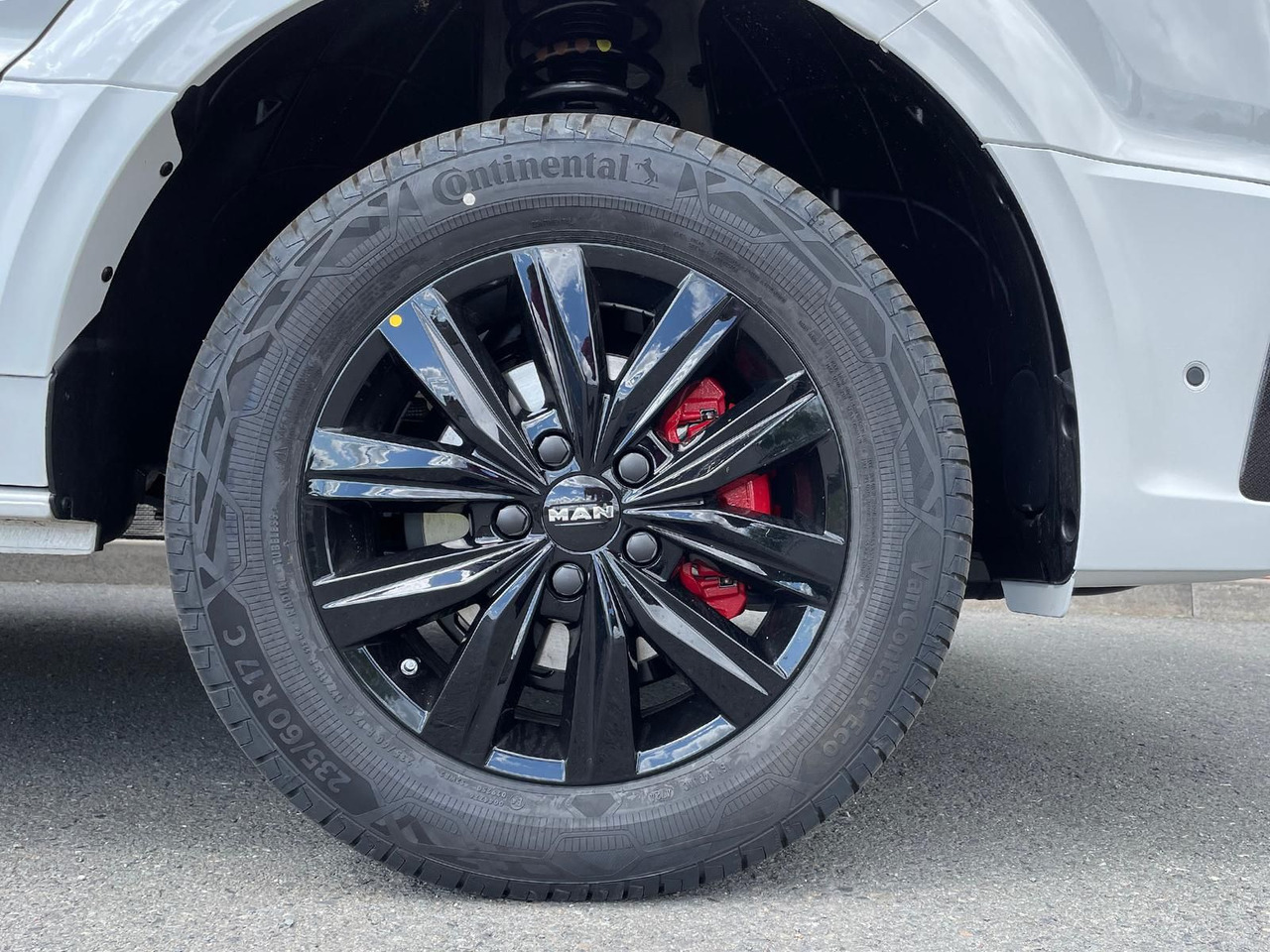 Gesloten bestelwagen, Bestelwagen met dubbele cabine MAN TGE 3.200 L3H3 MIXTO 4x4 Individual S ACC STANDH: afbeelding 26