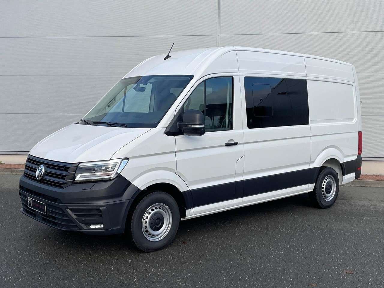 Volkswagen Crafter Kasten 35 L3H3 Autom. NAVI SITZHZ ACC - Personenvervoer: afbeelding 1 Volkswagen Crafter Kasten 35 L3H3 Autom. NAVI SITZHZ ACC - Personenvervoer: afbeelding 1