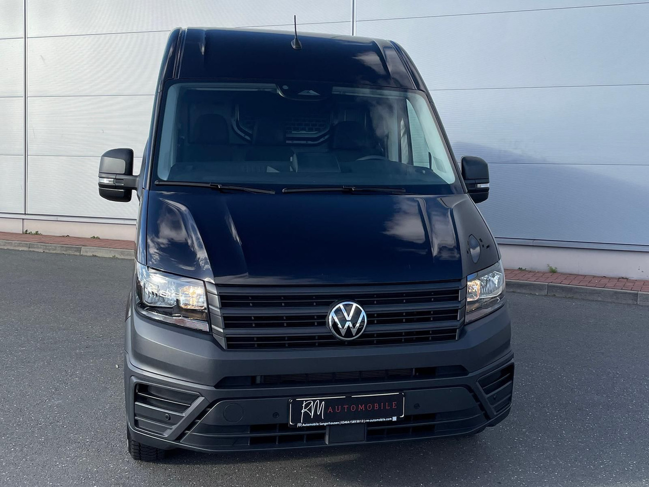 Volkswagen Crafter Kasten 35 L4H3 NAV SITZHZ AHK DAB KAMERA - Personenvervoer: afbeelding 4 Volkswagen Crafter Kasten 35 L4H3 NAV SITZHZ AHK DAB KAMERA - Personenvervoer: afbeelding 4