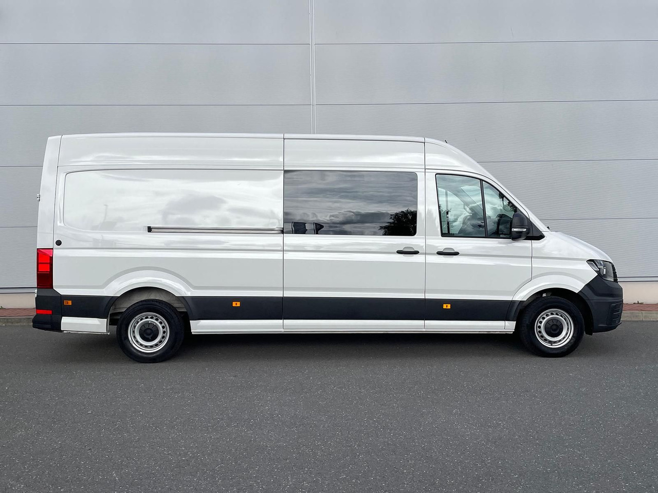 Volkswagen Crafter MIXTO 35 L4H3 KAMERA KLIMA SITZHZ DAB - Personenvervoer: afbeelding 5 Volkswagen Crafter MIXTO 35 L4H3 KAMERA KLIMA SITZHZ DAB - Personenvervoer: afbeelding 5