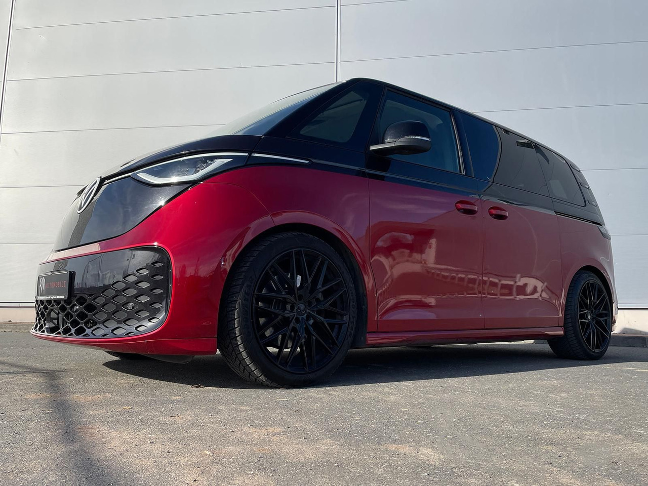 Volkswagen ID.Buzz KW Fahrwerk LM Felgen KLIMA PDC ACC DAB - Personenvervoer, Elektrische bedrijfswagen: afbeelding 3 Volkswagen ID.Buzz KW Fahrwerk LM Felgen KLIMA PDC ACC DAB - Personenvervoer, Elektrische bedrijfswagen: afbeelding 3