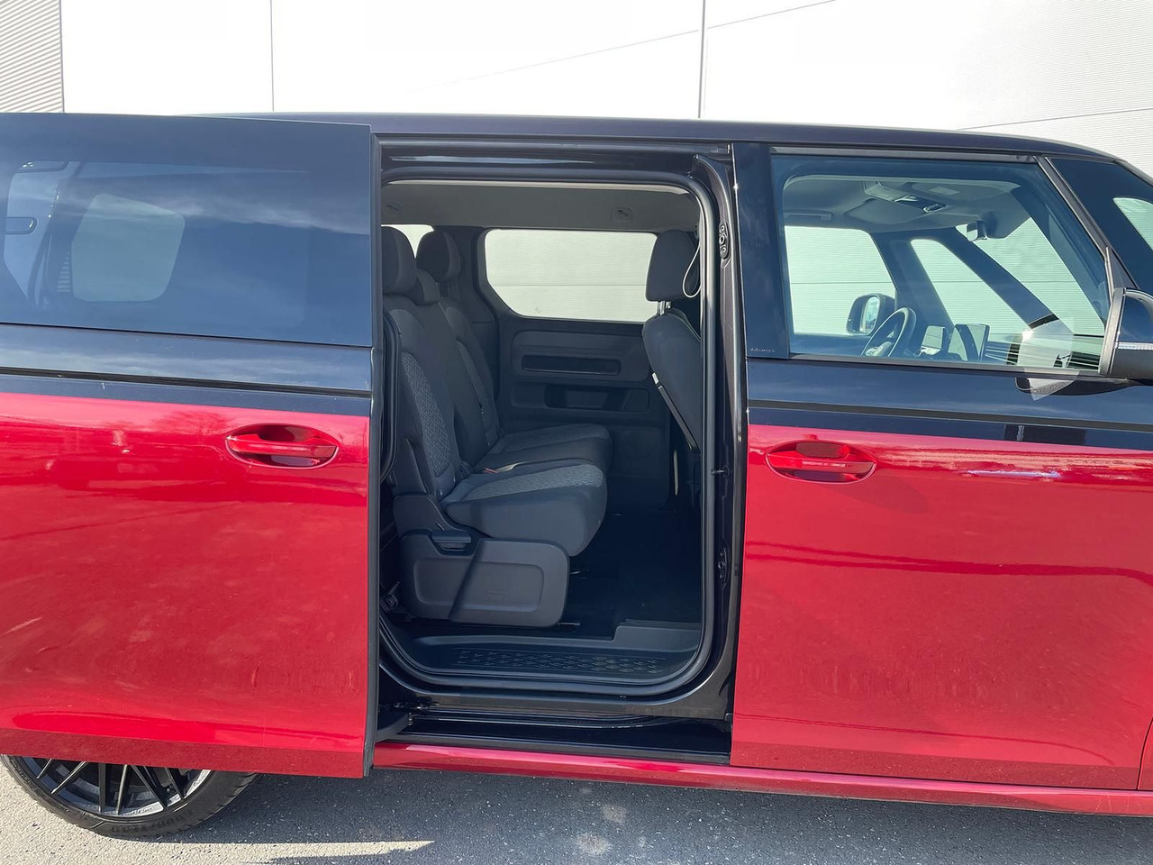 Personenvervoer, Elektrische bedrijfswagen Volkswagen ID.Buzz KW Fahrwerk LM Felgen KLIMA PDC ACC DAB: afbeelding 11 Personenvervoer, Elektrische bedrijfswagen Volkswagen ID.Buzz KW Fahrwerk LM Felgen KLIMA PDC ACC DAB: afbeelding 11