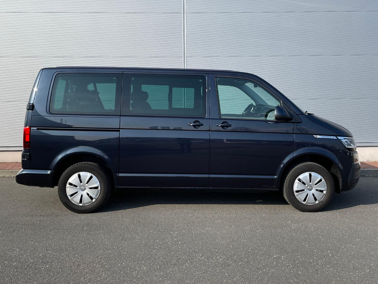 Volkswagen T6.1 Caravelle Comfortline NAV LED TEMP DAB PDC - Personenvervoer: afbeelding 5 Volkswagen T6.1 Caravelle Comfortline NAV LED TEMP DAB PDC - Personenvervoer: afbeelding 5