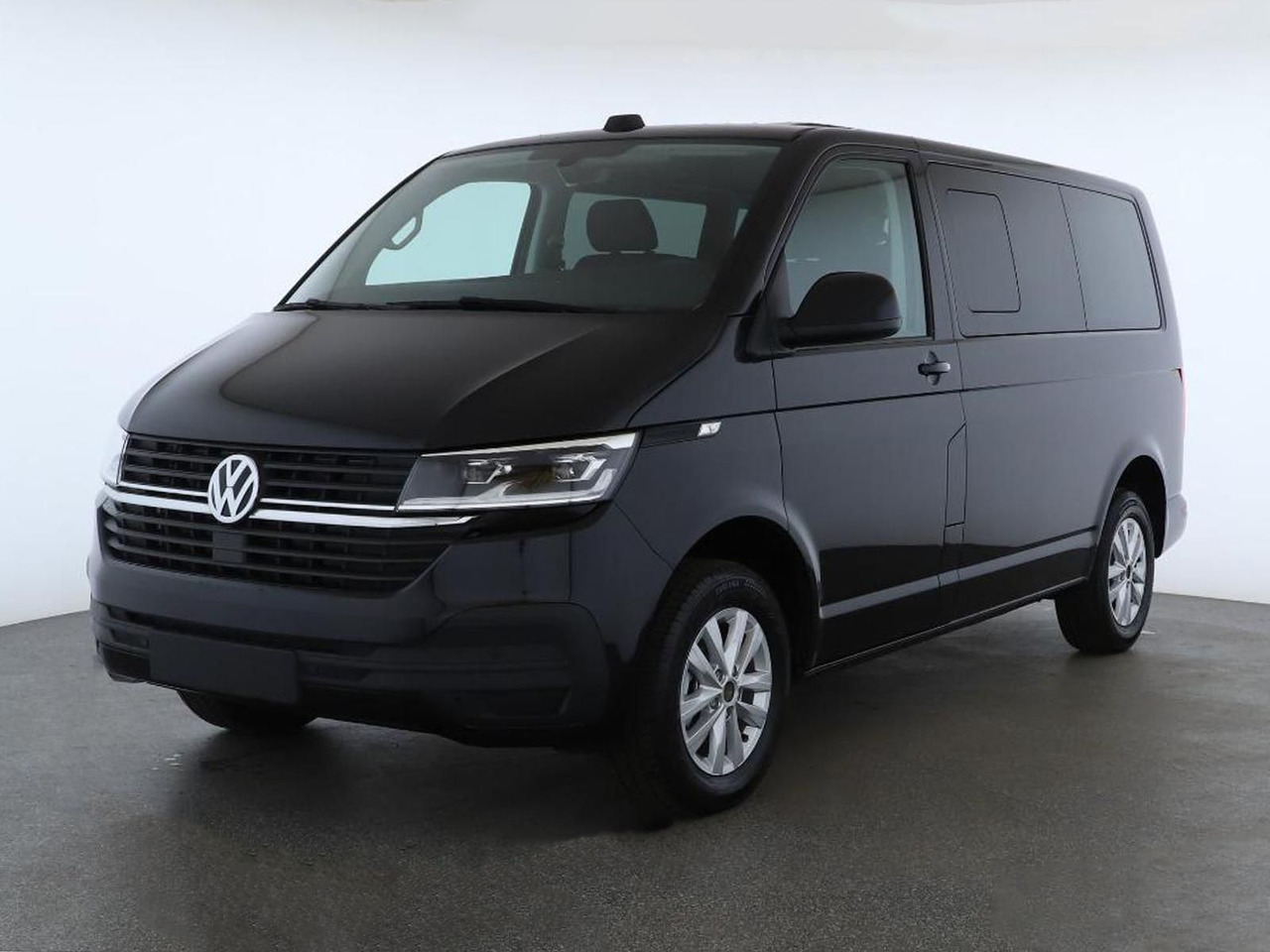 Volkswagen T6.1 Transporter Kombi KR STANDHZ LED ACC NAVI - Personenvervoer: afbeelding 1 Volkswagen T6.1 Transporter Kombi KR STANDHZ LED ACC NAVI - Personenvervoer: afbeelding 1