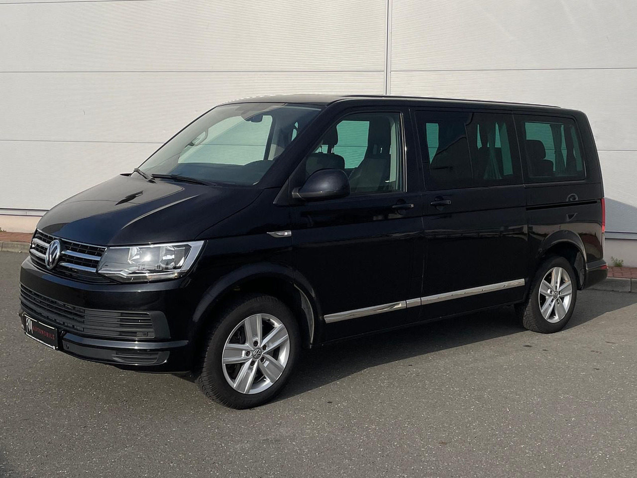 Volkswagen T6 Multivan Comfortline 4M AHK STANDHZ SITZH DAB - Minibus, Personenvervoer: afbeelding 1 Volkswagen T6 Multivan Comfortline 4M AHK STANDHZ SITZH DAB - Minibus, Personenvervoer: afbeelding 1