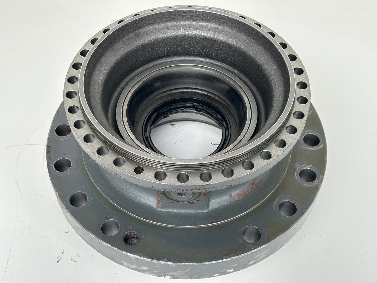 Liebherr Abtriebswellengehäuse ID-Nr.90018934. A924 HL, A924, LH30 C, LH30 M, LH35 M, LH35 MT, R922. #ABTR.GEH.0767#0764# - Zwenkmotor voor Bouwmachine: afbeelding 2 Liebherr Abtriebswellengehäuse ID-Nr.90018934. A924 HL, A924, LH30 C, LH30 M, LH35 M, LH35 MT, R922. #ABTR.GEH.0767#0764# - Zwenkmotor voor Bouwmachine: afbeelding 2