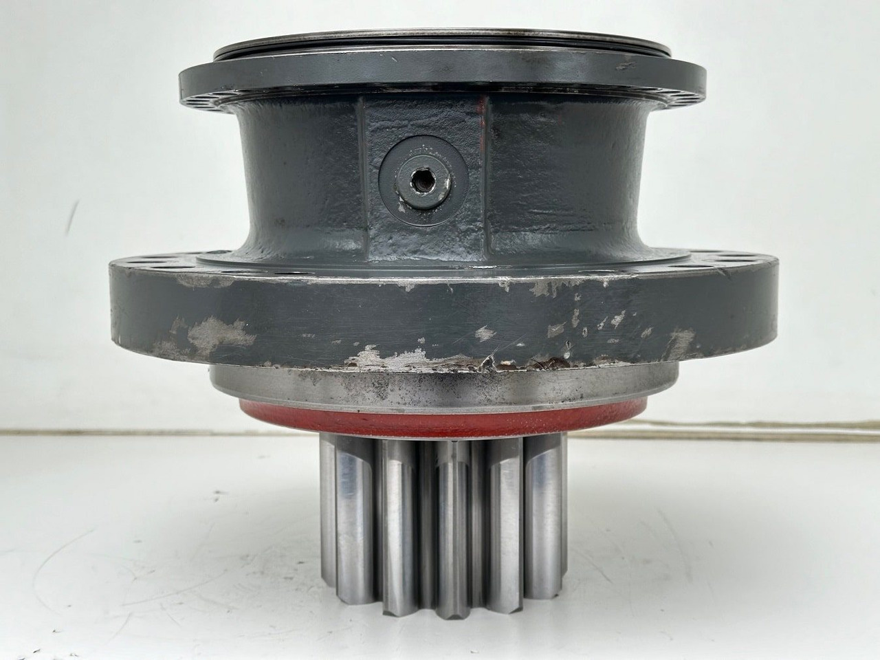 Liebherr Abtriebswellengehäuse ID-Nr.90018934 mit Abtriebswelle ID-Nr.90204999. SAT275/260 - SAT275/261 - SAT275/266 - SAT275/289. #0785#03478# - Transmissie voor Bouwmachine: afbeelding 1 Liebherr Abtriebswellengehäuse ID-Nr.90018934 mit Abtriebswelle ID-Nr.90204999. SAT275/260 - SAT275/261 - SAT275/266 - SAT275/289. #0785#03478# - Transmissie voor Bouwmachine: afbeelding 1