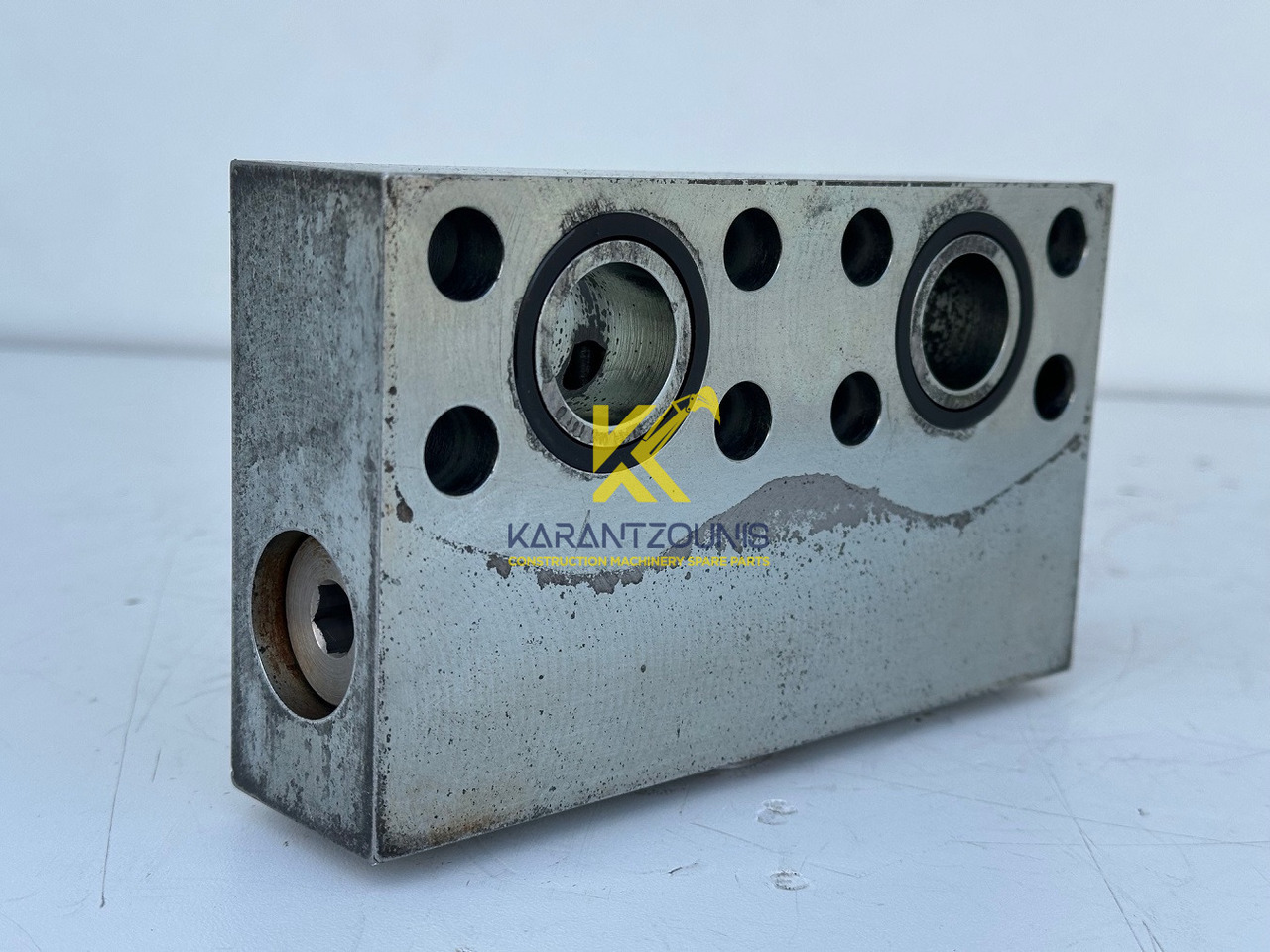 Liebherr Dämpfungsventil ID-Nr.10121777. P924 COMP, P926, R926, R916, R922, R924 COMP, R924, R926 COMP, R926, R930, R936, R946, R950 T, R960 T. #10121777.43199# - Zwenkmotor voor Bouwmachine: afbeelding 4 Liebherr Dämpfungsventil ID-Nr.10121777. P924 COMP, P926, R926, R916, R922, R924 COMP, R924, R926 COMP, R926, R930, R936, R946, R950 T, R960 T. #10121777.43199# - Zwenkmotor voor Bouwmachine: afbeelding 4