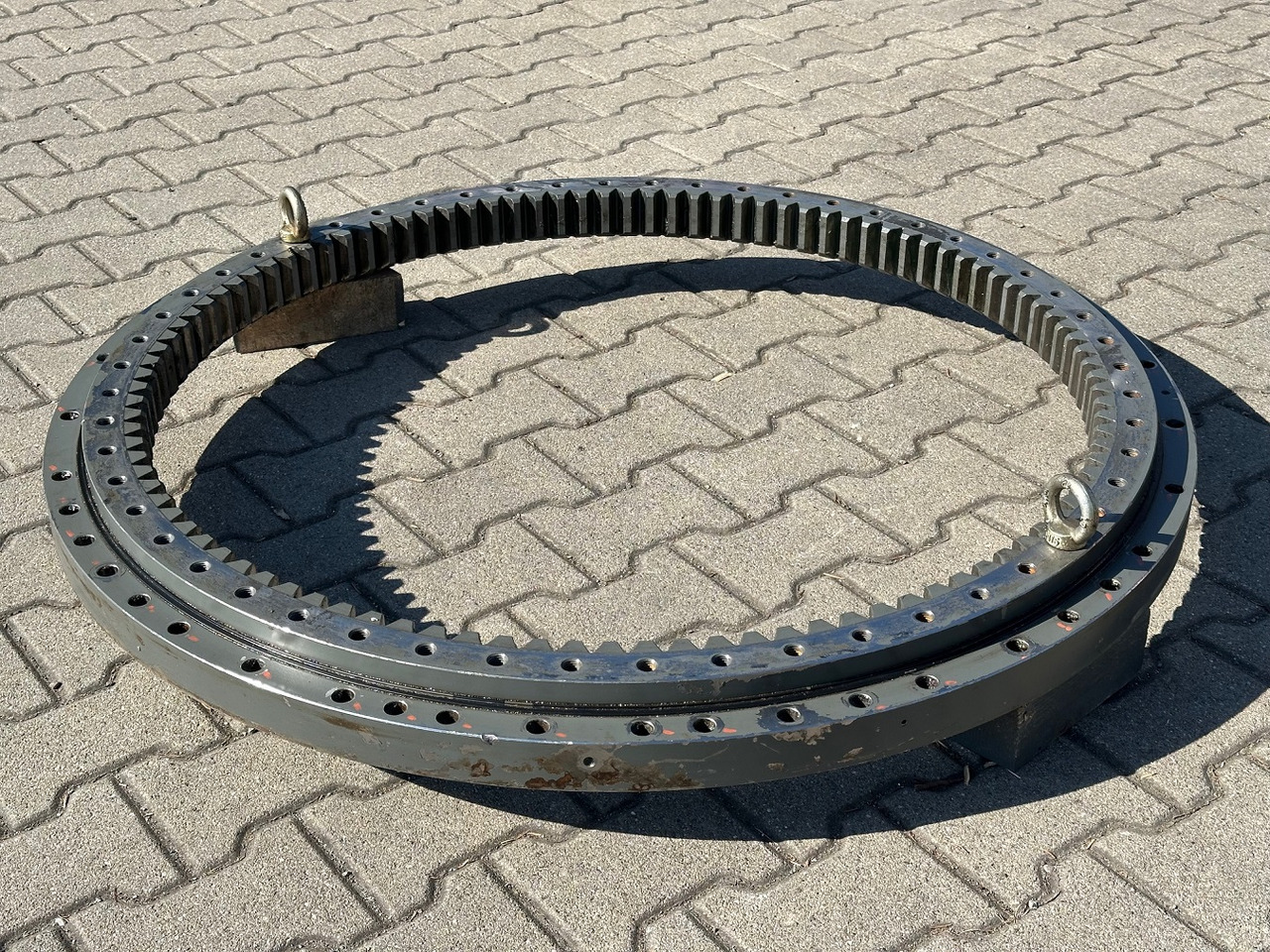 Liebherr Drehkranz - Kugeldrehverbindung Typ:KUD34VJ009-000. ID-Nr.90213287. R914RAIL,R914COMP,R914K-S,R914K-STD,R918LC,R918NLC,R918XLC,R920K-LC,R920K-NLC. #90213287.21155# - Draaikrans voor Bouwmachine: afbeelding 2 Liebherr Drehkranz - Kugeldrehverbindung Typ:KUD34VJ009-000. ID-Nr.90213287. R914RAIL,R914COMP,R914K-S,R914K-STD,R918LC,R918NLC,R918XLC,R920K-LC,R920K-NLC. #90213287.21155# - Draaikrans voor Bouwmachine: afbeelding 2