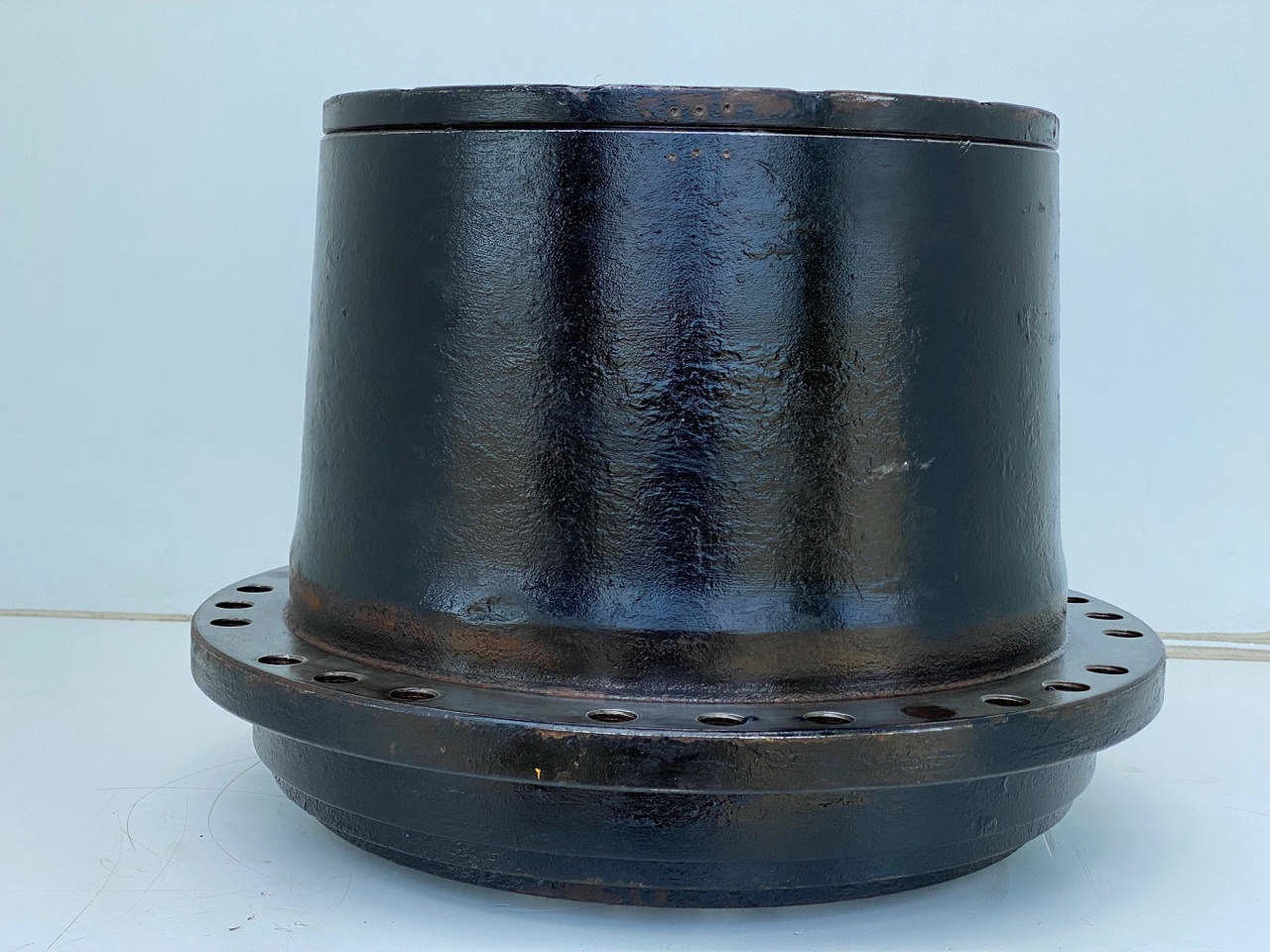 Liebherr Fahrantrieb FAT355P076. ID-Nr.969455101 - ID-Nr.969524001 - ID-Nr.90022900. LO1916, LOS916, R906, R916, R922, R924. #2088# - Eindaandrijving voor Rupsgraafmachine: afbeelding 4 Liebherr Fahrantrieb FAT355P076. ID-Nr.969455101 - ID-Nr.969524001 - ID-Nr.90022900. LO1916, LOS916, R906, R916, R922, R924. #2088# - Eindaandrijving voor Rupsgraafmachine: afbeelding 4