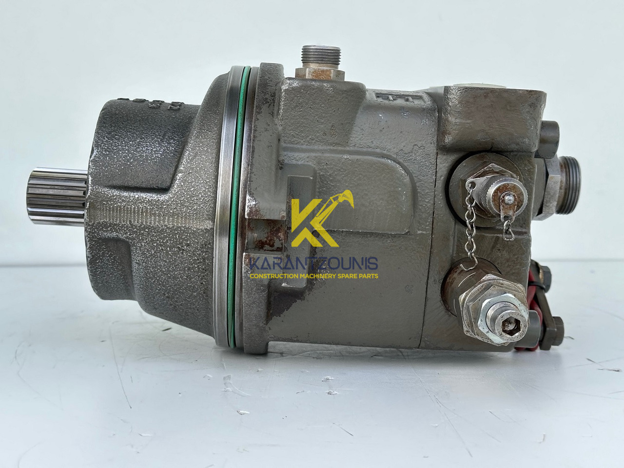 Liebherr Hydraulikeinbaumotor Typ:FMF058, ID-Nr.10122576 - ID-Nr.10145827 - ID-Nr.11371069. LOS1906, P924 COMP , R906, R906 PROTO, R916, R922, R924, R924 COMP, R926 COMP, R926 K LC. #11371069.43199# - Zwenkmotor voor Bouwmachine: afbeelding 5 Liebherr Hydraulikeinbaumotor Typ:FMF058, ID-Nr.10122576 - ID-Nr.10145827 - ID-Nr.11371069. LOS1906, P924 COMP , R906, R906 PROTO, R916, R922, R924, R924 COMP, R926 COMP, R926 K LC. #11371069.43199# - Zwenkmotor voor Bouwmachine: afbeelding 5