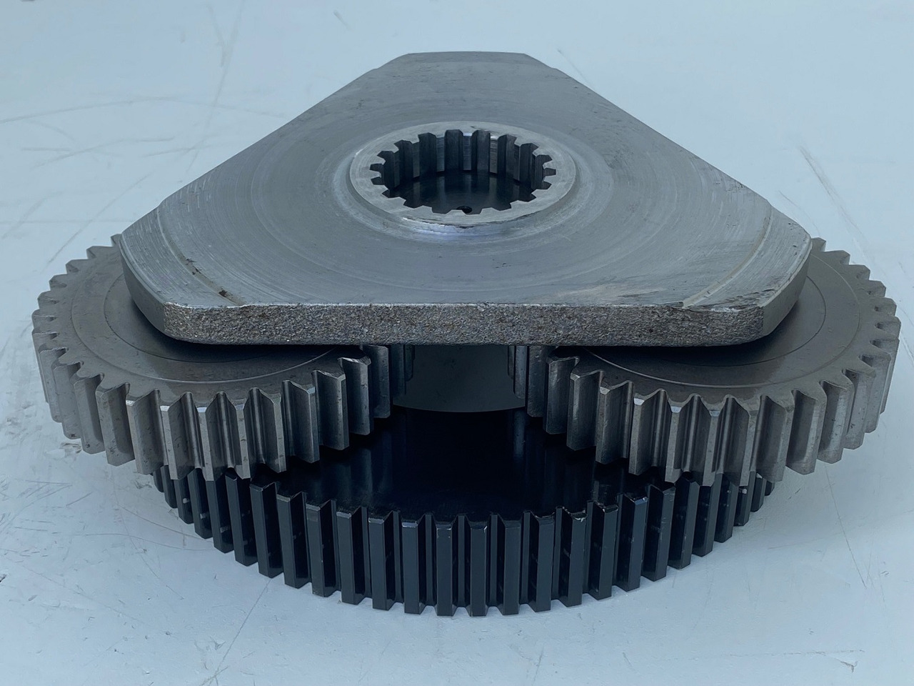 Liebherr Lamellenträger ID-Nr.944390203 - Planetenräder ID-Nr.90213984 - Planetenträger ID-Nr.944390003.   SAT250/278 - SAT250/287 - SAT250A300. #PLA1550# - Zwenkmotor voor Rupsgraafmachine: afbeelding 5 Liebherr Lamellenträger ID-Nr.944390203 - Planetenräder ID-Nr.90213984 - Planetenträger ID-Nr.944390003.   SAT250/278 - SAT250/287 - SAT250A300. #PLA1550# - Zwenkmotor voor Rupsgraafmachine: afbeelding 5