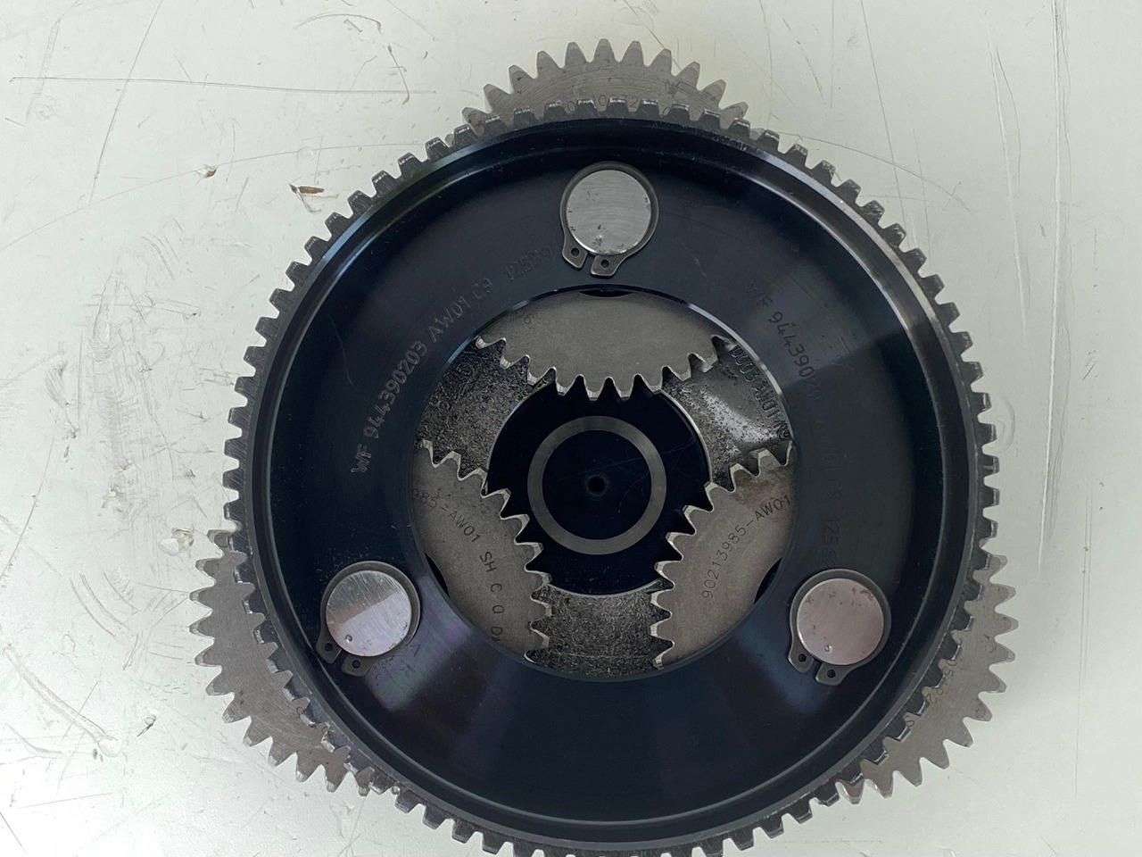 Liebherr Lamellenträger ID-Nr.944390203 - Planetenräder ID-Nr.90213984 - Planetenträger ID-Nr.944390003.   SAT250/278 - SAT250/287 - SAT250A300. #PLA1550# - Zwenkmotor voor Rupsgraafmachine: afbeelding 3 Liebherr Lamellenträger ID-Nr.944390203 - Planetenräder ID-Nr.90213984 - Planetenträger ID-Nr.944390003.   SAT250/278 - SAT250/287 - SAT250A300. #PLA1550# - Zwenkmotor voor Rupsgraafmachine: afbeelding 3