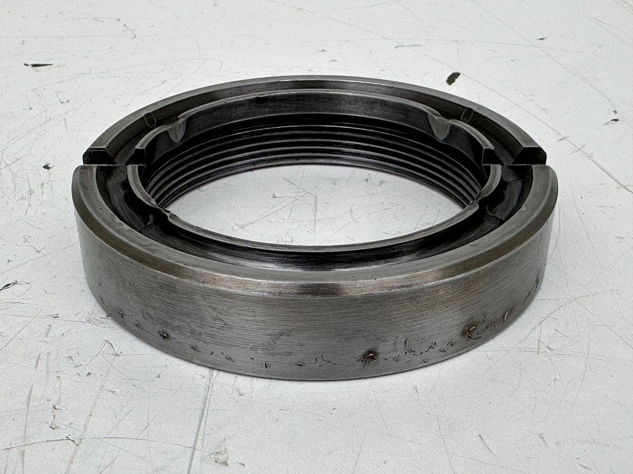 Liebherr Nutmutter ID-Nr.9441596 - ID-Nr.944159603. SAT200/277,SAT225/218,SAT225/200,SAT225/220,SAT225/228,SAT225/229,SAT225/230,SAT225/230,SAT225/240,SAT225/268,SAT250/278,SAT250A300.#944159603.GH# - Zwenkmotor voor Graafmachine: afbeelding 2 Liebherr Nutmutter ID-Nr.9441596 - ID-Nr.944159603. SAT200/277,SAT225/218,SAT225/200,SAT225/220,SAT225/228,SAT225/229,SAT225/230,SAT225/230,SAT225/240,SAT225/268,SAT250/278,SAT250A300.#944159603.GH# - Zwenkmotor voor Graafmachine: afbeelding 2