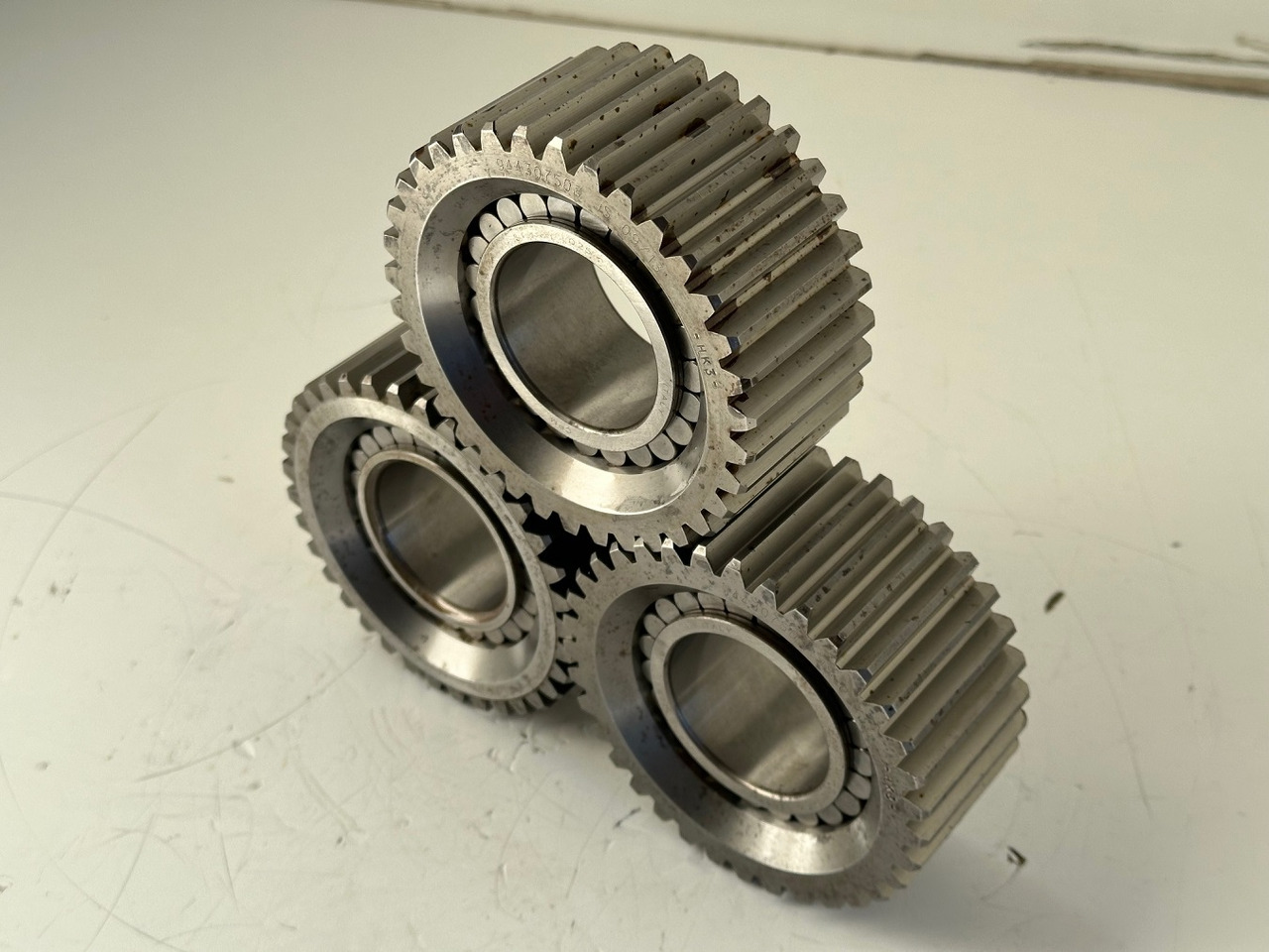 Liebherr Planetenrad ID-Nr.9443074 - ID-Nr.944307403 - ID-Nr.90208594 mit Zylinderrollenlager ID-Nr.7610032 - ID-Nr.761003203. #944307503.18.12# - Zwenkmotor voor Bouwmachine: afbeelding 3 Liebherr Planetenrad ID-Nr.9443074 - ID-Nr.944307403 - ID-Nr.90208594 mit Zylinderrollenlager ID-Nr.7610032 - ID-Nr.761003203. #944307503.18.12# - Zwenkmotor voor Bouwmachine: afbeelding 3