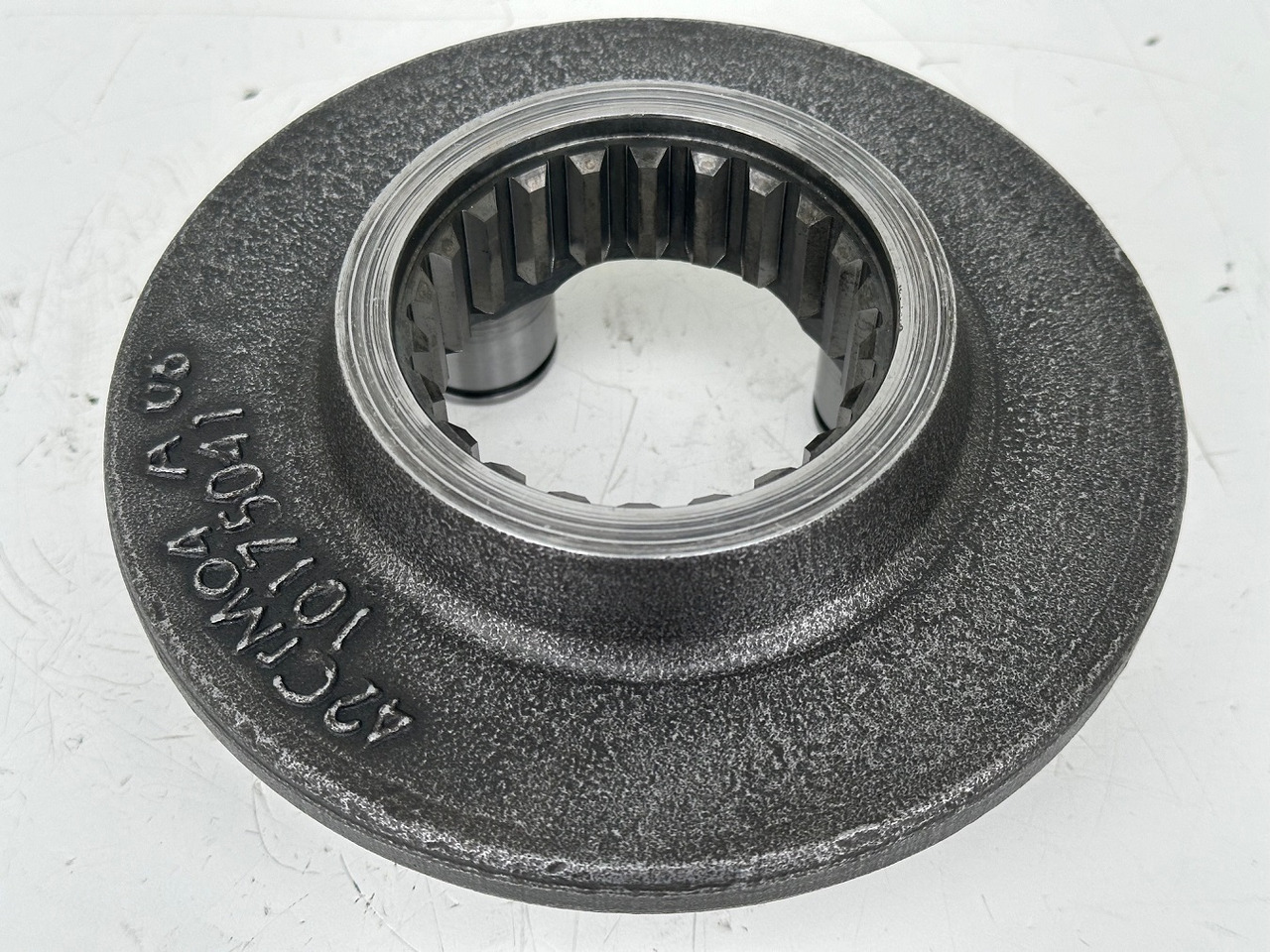 Liebherr Planetenträger ID-Nr.90020199. SAT200/277. A910 COMP, A912 COMP, A913 COMP, A914, R914 COMP. #90020199.GH# - Zwenkmotor voor Graafmachine: afbeelding 3 Liebherr Planetenträger ID-Nr.90020199. SAT200/277. A910 COMP, A912 COMP, A913 COMP, A914, R914 COMP. #90020199.GH# - Zwenkmotor voor Graafmachine: afbeelding 3