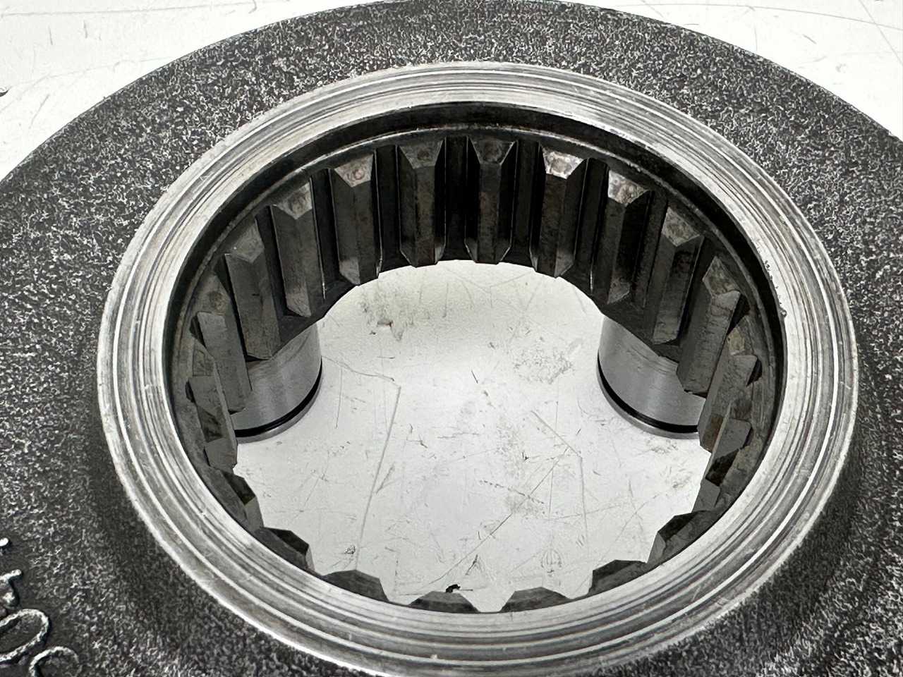 Zwenkmotor voor Graafmachine Liebherr Planetenträger ID-Nr.90020199. SAT200/277. A910 COMP, A912 COMP, A913 COMP, A914, R914 COMP. #90020199.GH#: afbeelding 10 Zwenkmotor voor Graafmachine Liebherr Planetenträger ID-Nr.90020199. SAT200/277. A910 COMP, A912 COMP, A913 COMP, A914, R914 COMP. #90020199.GH#: afbeelding 10