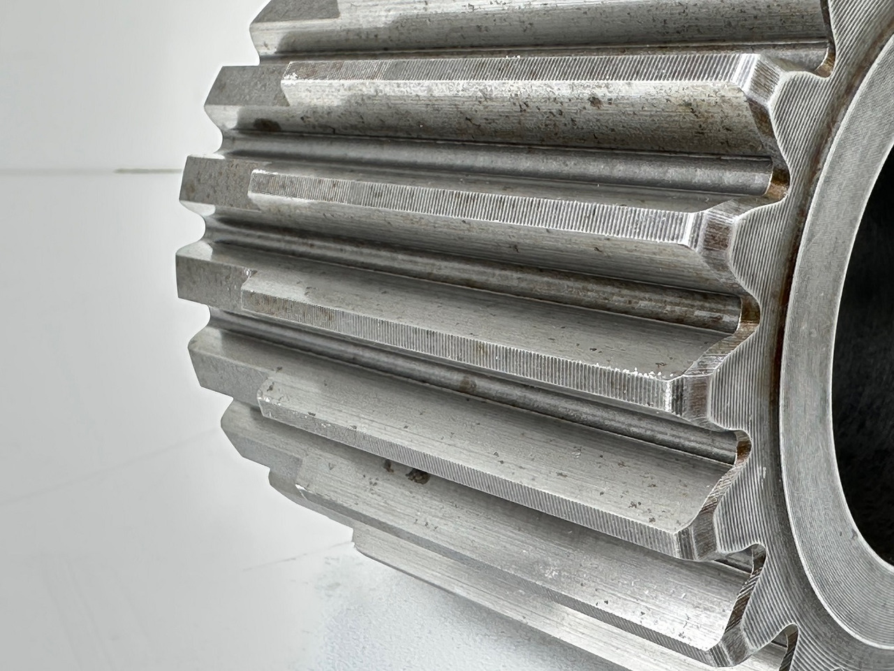 Eindaandrijving voor Graafmachine Liebherr Sonnenrad ID-Nr.9442837.  FAT350 - FAT350P022 - FAT350P032 - FAT350P059 - FAT350P062 - FAT350P068 - FAT350P079.   LH22, LOS103, ER912, LOS914, LOS924 COMP, R313, R317, R900, R902, R904, R912,: afbeelding 7