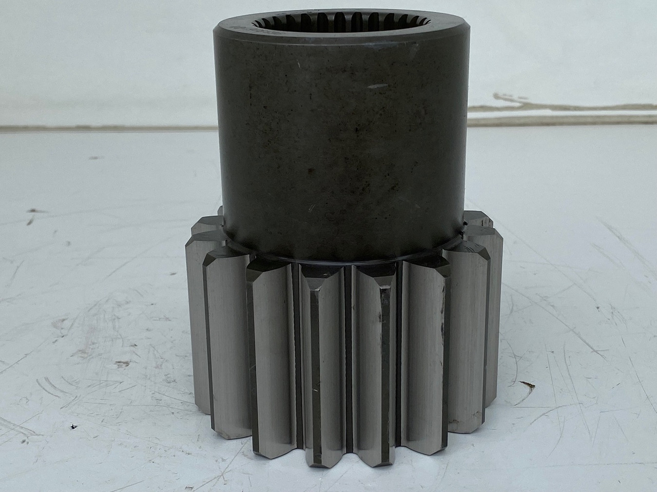 Liebherr Sonnenrad ID-Nr.969386101.  SAT700/270.    R9800.   #MISO1005# - Zwenkmotor voor Mijnbouw machine: afbeelding 1 Liebherr Sonnenrad ID-Nr.969386101.  SAT700/270.    R9800.   #MISO1005# - Zwenkmotor voor Mijnbouw machine: afbeelding 1