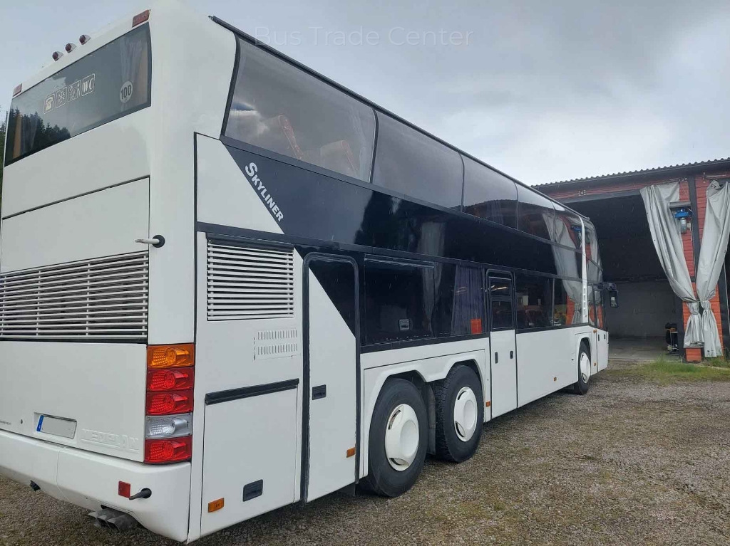 NEOPLAN Skyliner N122/3 - Touringcar: afbeelding 3 NEOPLAN Skyliner N122/3 - Touringcar: afbeelding 3
