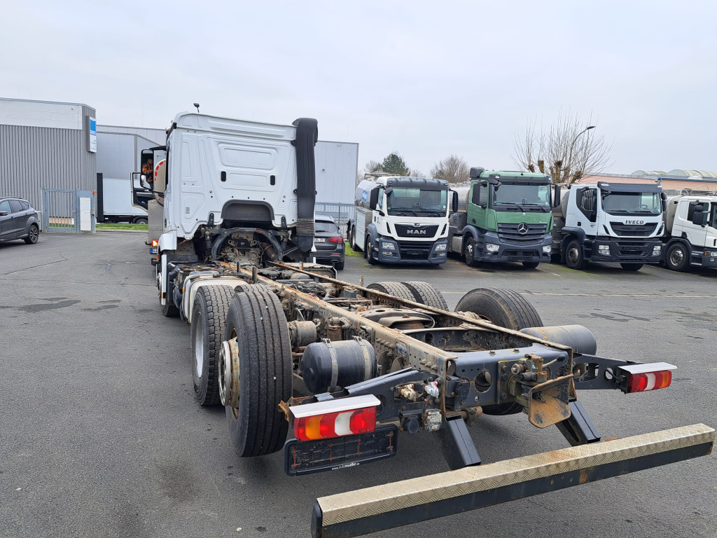 Mercedes Benz Actros 2545 L 6x2 Motorschaden(Nr. 5785) - Chassis vrachtwagen: afbeelding 5 Mercedes Benz Actros 2545 L 6x2 Motorschaden(Nr. 5785) - Chassis vrachtwagen: afbeelding 5