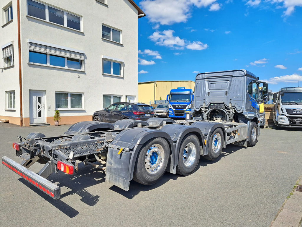 Mercedes Benz Actros 3243 8x2 1,2 & 4 Lenkachse, 2 & 4 Liftbar(Nr. 6051) - Chassis vrachtwagen: afbeelding 5 Mercedes Benz Actros 3243 8x2 1,2 & 4 Lenkachse, 2 & 4 Liftbar(Nr. 6051) - Chassis vrachtwagen: afbeelding 5