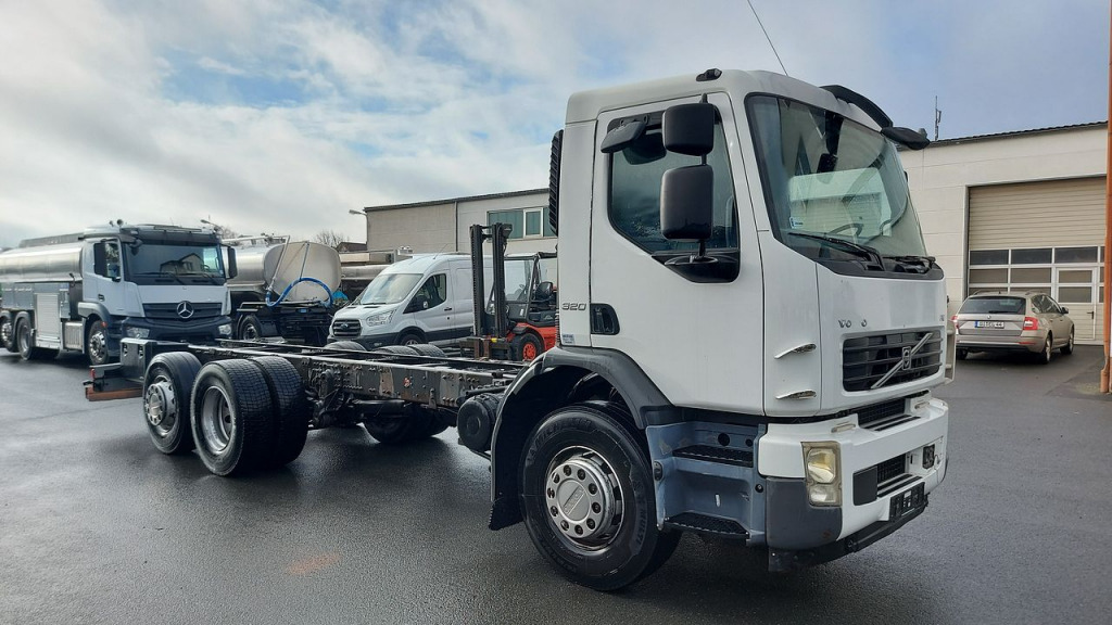 Volvo FE 320 (Nr. 4979) - Chassis vrachtwagen: afbeelding 1 Volvo FE 320 (Nr. 4979) - Chassis vrachtwagen: afbeelding 1
