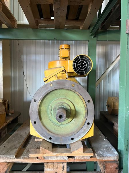 Potain Hubmotor - Hydromotor voor Bouwmachine: afbeelding 2 Potain Hubmotor - Hydromotor voor Bouwmachine: afbeelding 2