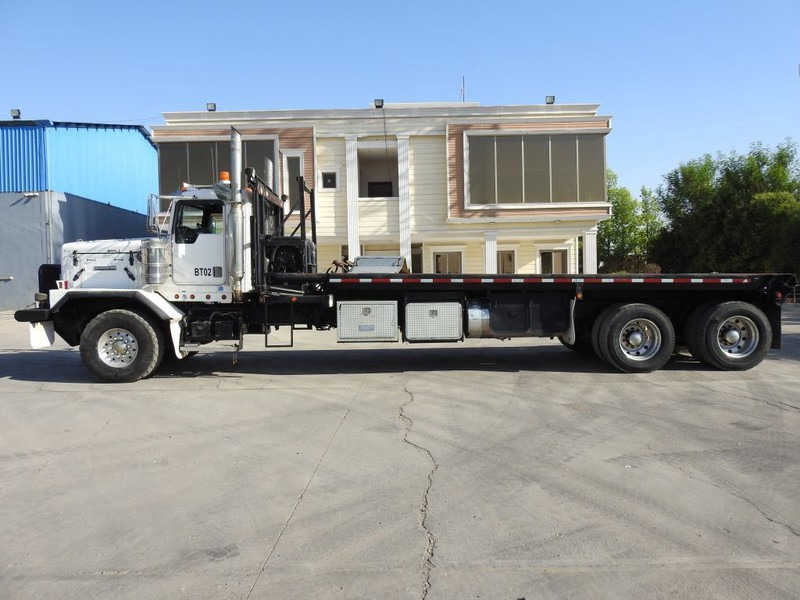 Kenworth * C500 * Bed / winch Truck * 6x4 Oil Field Truck * - Vrachtwagen met open laadbak: afbeelding 4 Kenworth * C500 * Bed / winch Truck * 6x4 Oil Field Truck * - Vrachtwagen met open laadbak: afbeelding 4