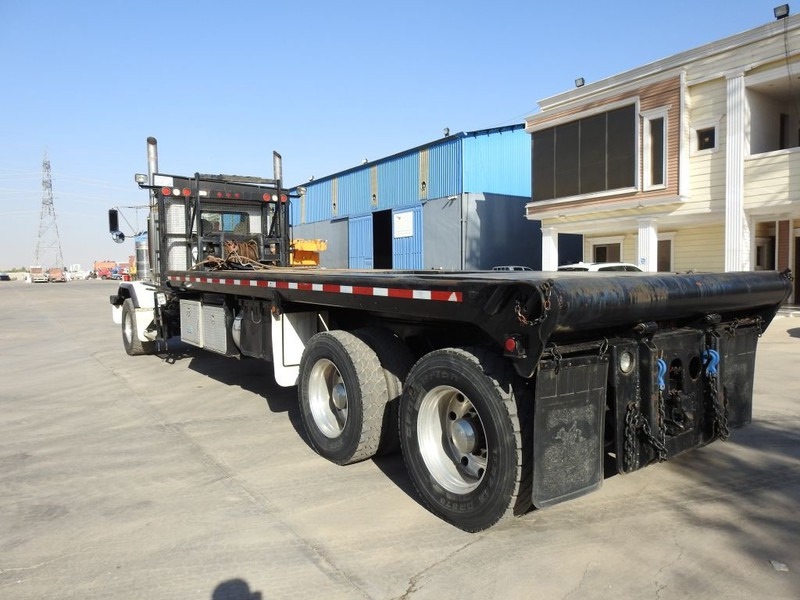 Kenworth * C500 * Bed / winch Truck * 6x4 Oil Field Truck * - Vrachtwagen met open laadbak: afbeelding 5 Kenworth * C500 * Bed / winch Truck * 6x4 Oil Field Truck * - Vrachtwagen met open laadbak: afbeelding 5