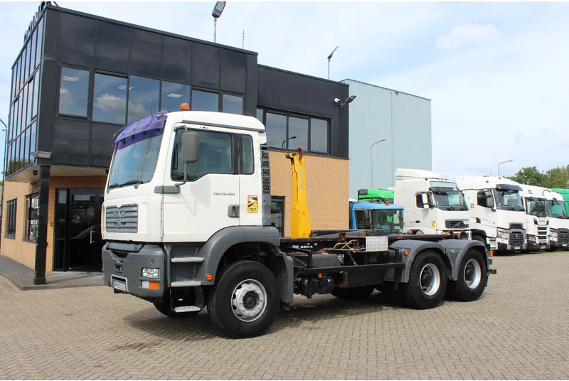 MAN TGA 26.360 * 6X4 * EURO 3 * - Kabelsysteem truck: afbeelding 1 MAN TGA 26.360 * 6X4 * EURO 3 * - Kabelsysteem truck: afbeelding 1